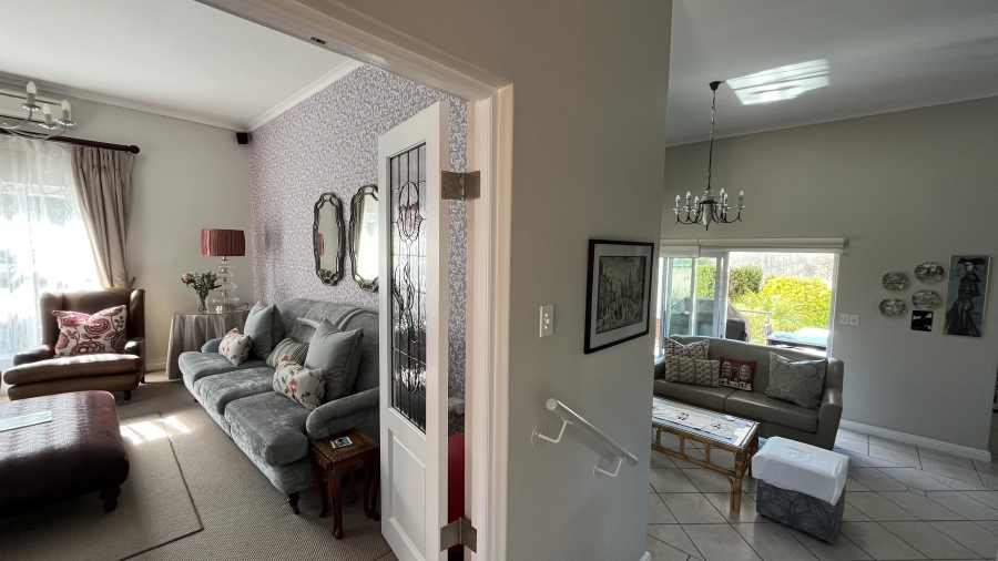3 Bedroom Property for Sale in Van Riebeeckshof Western Cape